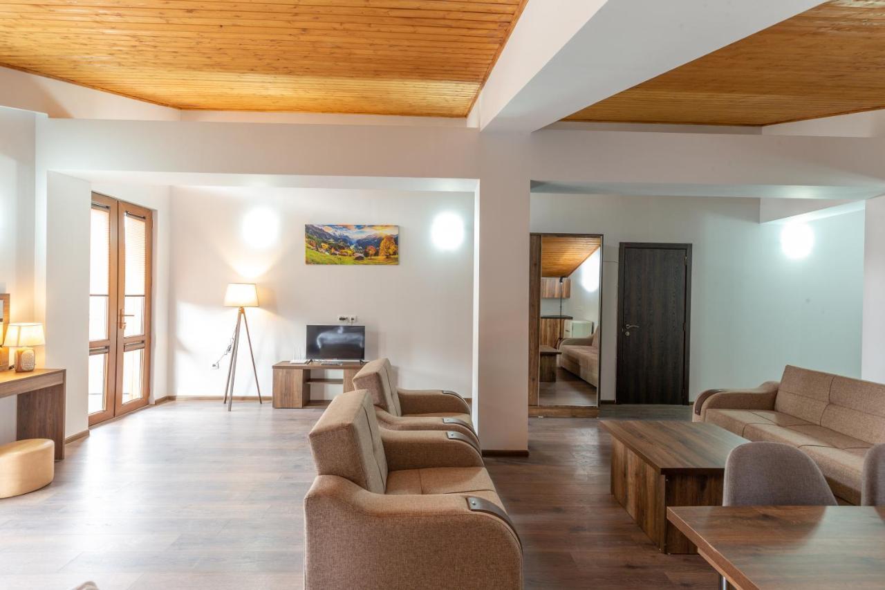 Pine Chalets By Ka Group Gudauri Ngoại thất bức ảnh